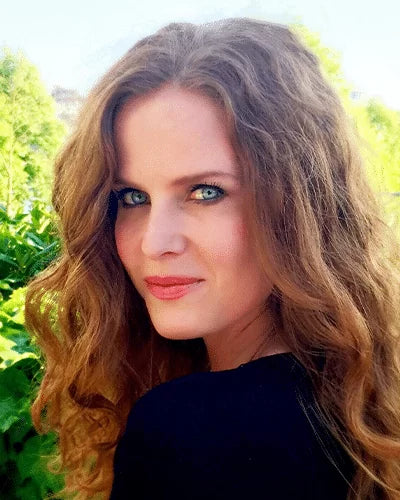 Rebecca Mader