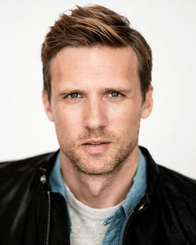 Teddy Sears